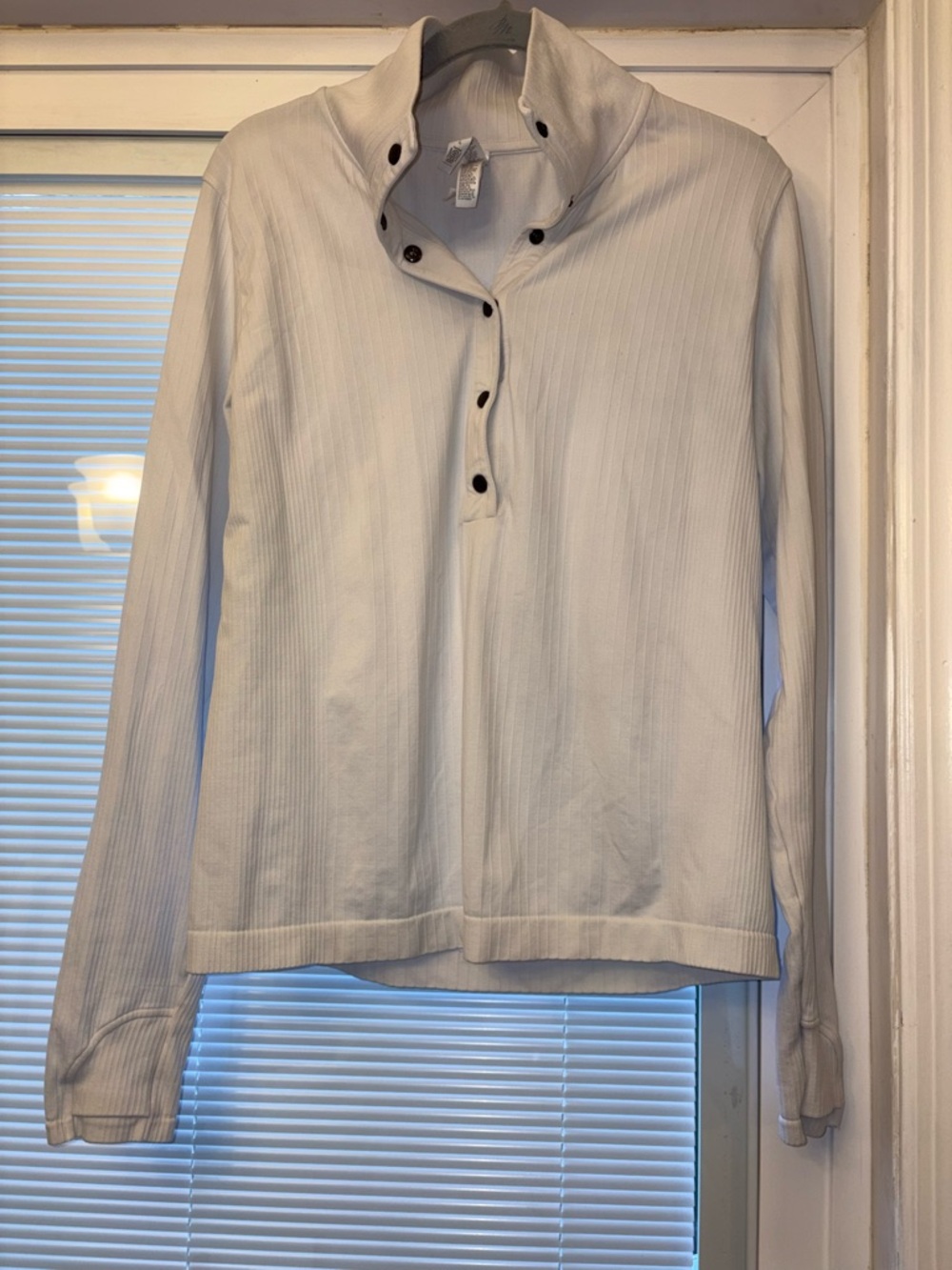 Athleta White Ribbed Popover Top